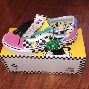NWT limited edition Disney Mickey vans